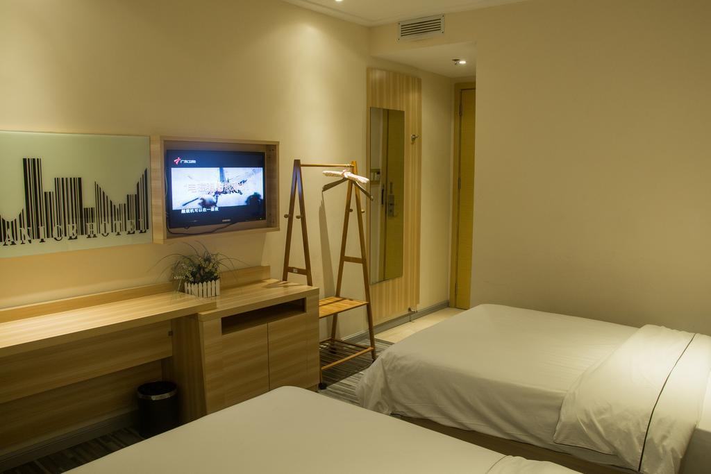 Denise Hotel Apartment Guangzhou Room photo